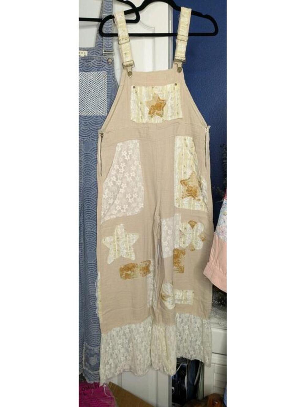 POL Boho Floral Patchwork Wide Leg Overalls Ruffle Bottom Jumpsuit Cream Large - Picture 2 of 8